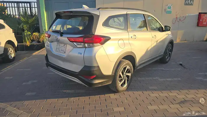 تويوتا راش بصمه جير تماتيك موديل 2021ممشى 148الف 5