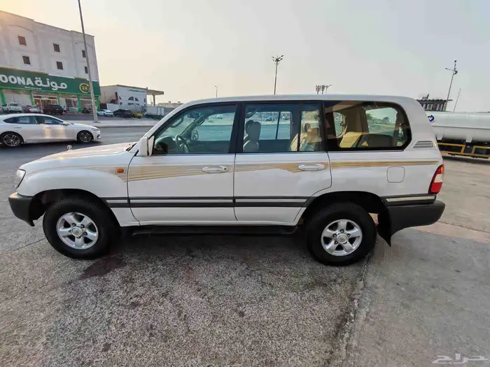 للبيع جيب لاندكروزر 2001 1