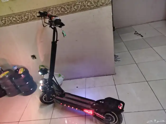 اسكوتر كهربائي للبيع ماشي 736 ك 2