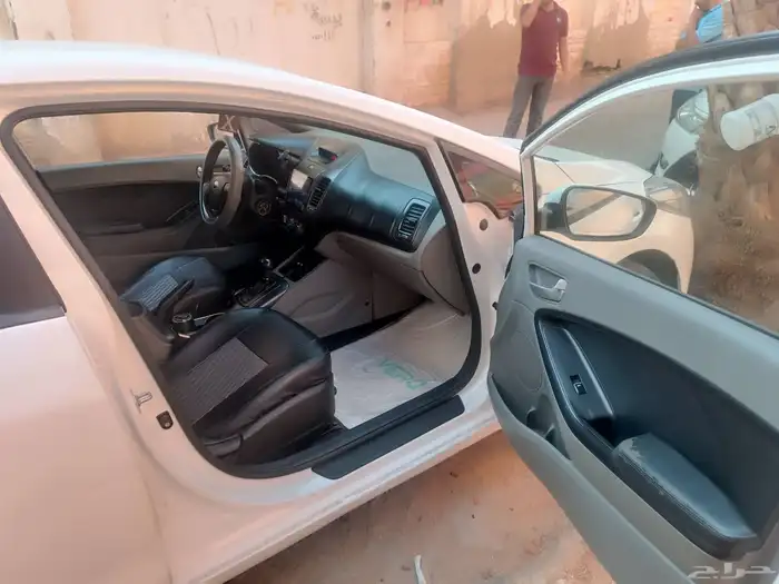 كيا سيراتو 2015 9