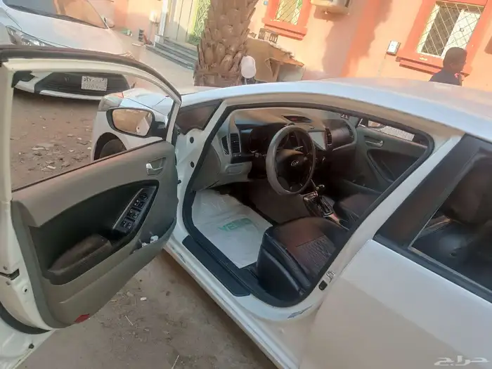 كيا سيراتو 2015 7