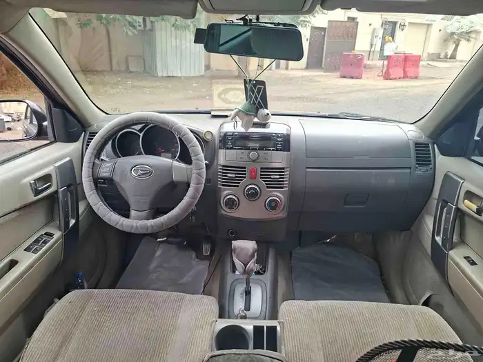 دايهاتسو جراند تريوس 2012 3