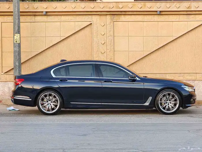ممشي 164الف  2019  BMW 730il 5