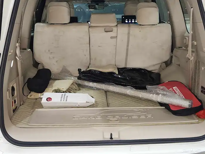 لاندكروزر 2023 GXR-4 10