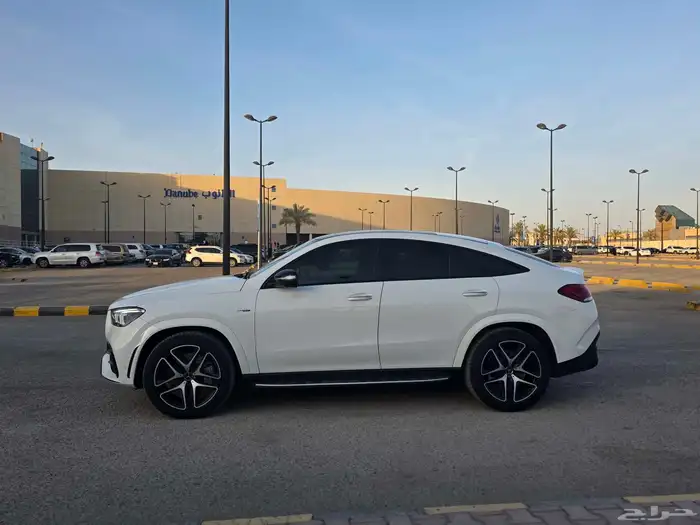 Mercedes GLE53 2