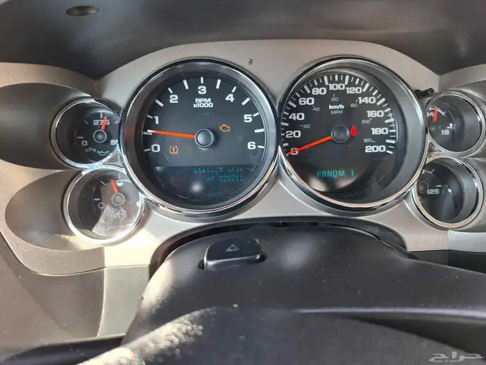 سلفرادو 2013 HD للبيع 6