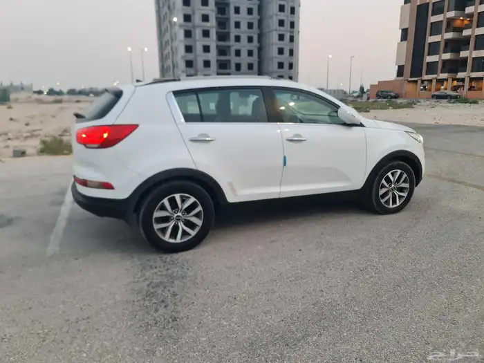 للبيع سوبرتاج 2015 نص فل 4