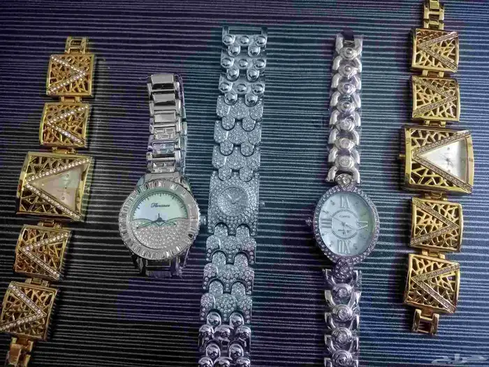 ساعات جديدة للبيع 0