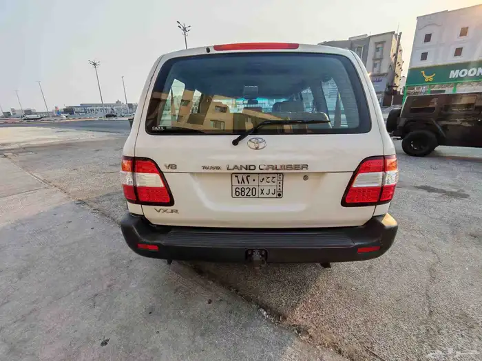 للبيع جيب لاندكروزر 2001 6