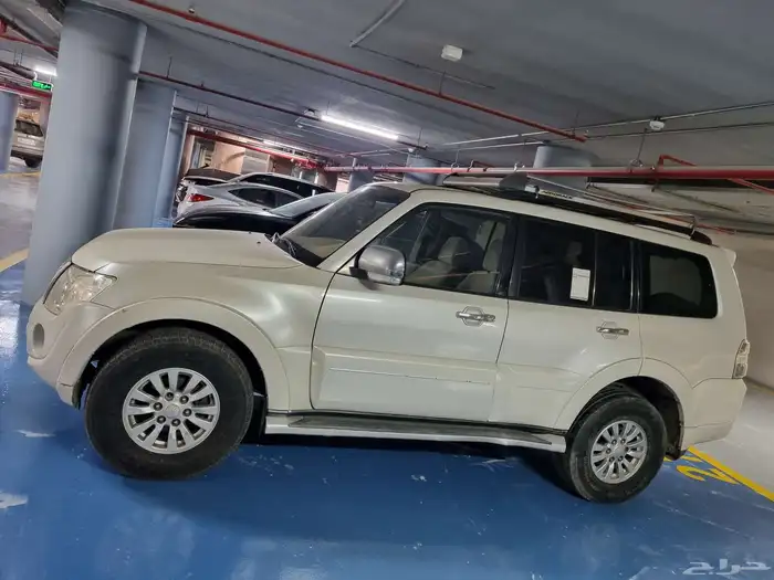 باجيرو 2012 ميتسوبيشي 3