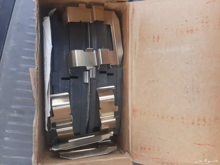 فحمات وعلبة دركسون كيا سورينتو 2004 2