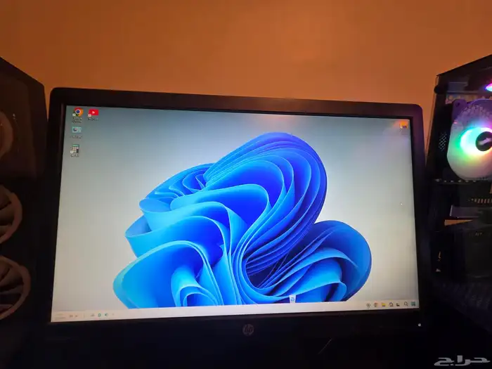 للبيع pc مكتبي قابل للتفاوض بلمعقول 7