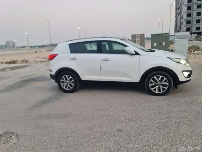 للبيع سوبرتاج 2015 نص فل 5