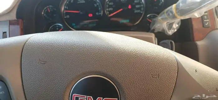 جي ام سي يوكن 2011 2