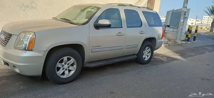 جي ام سي يوكن 2011 0