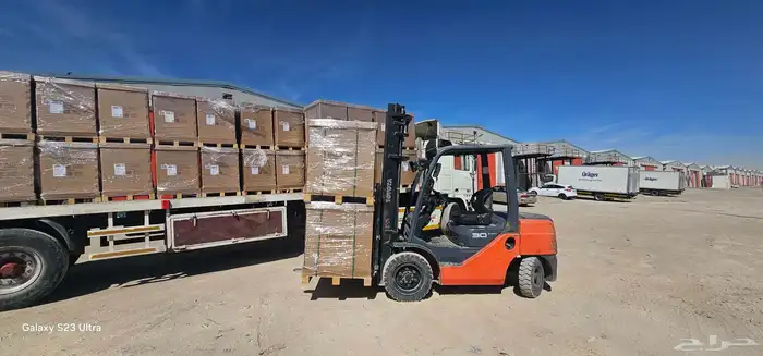 تاجير رافعه شوكيه فوركلفت ورافعه يدوية جاك 0