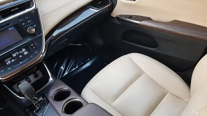 تويوتا افالون 2014 9