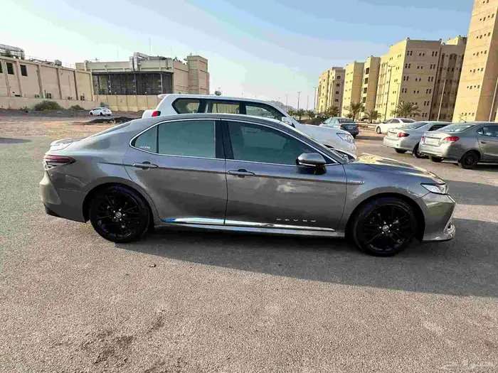 تويوتا كامري 2023 هايبر 2