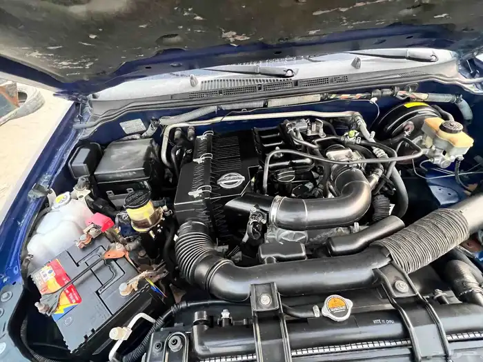 للبيع نيسان نافارا 2008 غمارتين جير عادي 5