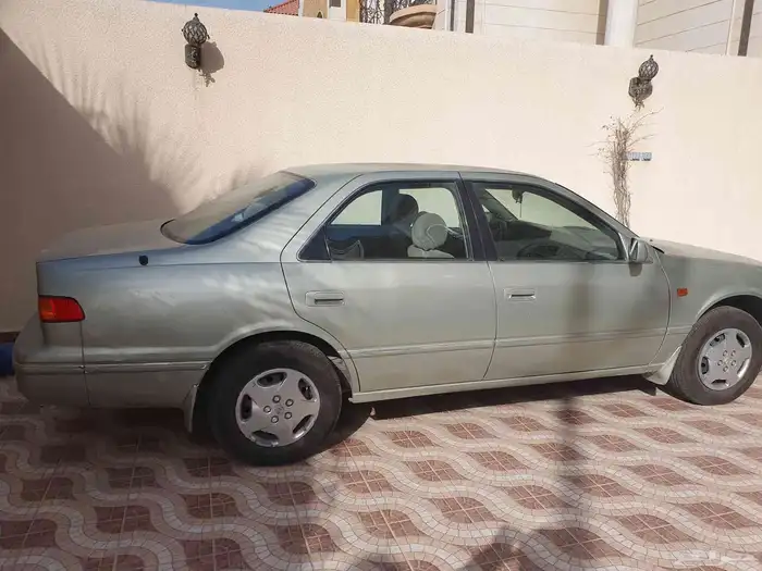 كامري 2001 GLi أخضر تفاحي 3