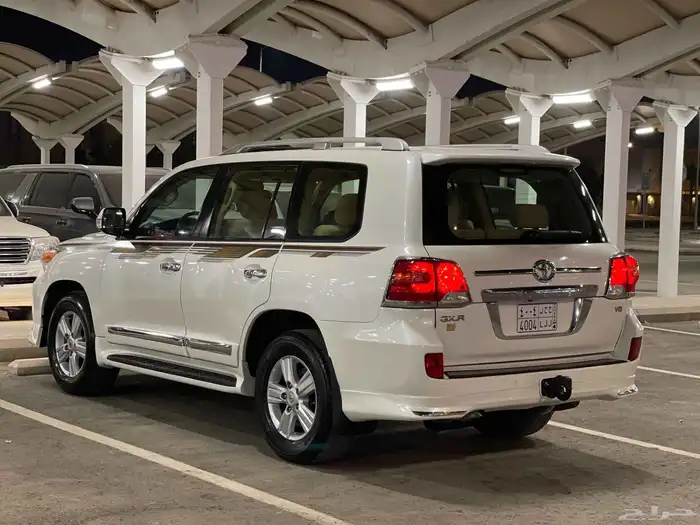 تويوتا لاند كروزر 2014 فل 7