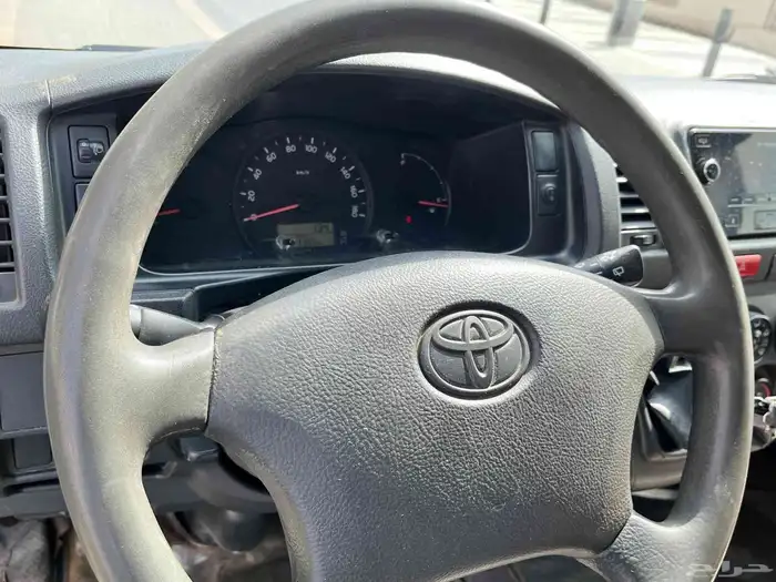 باص هايس تويوتا 5