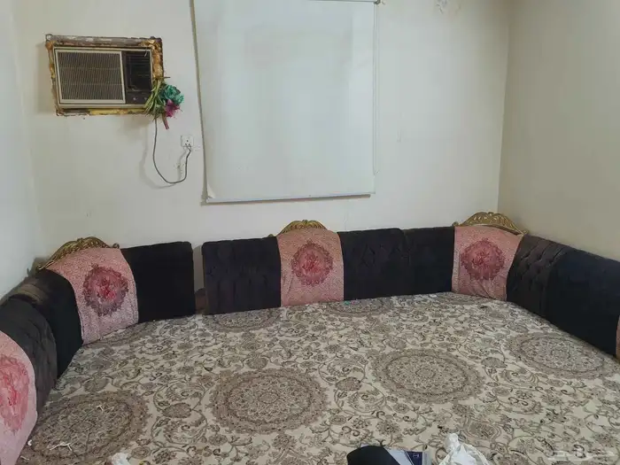 مساند وكنب للمخيمات 1