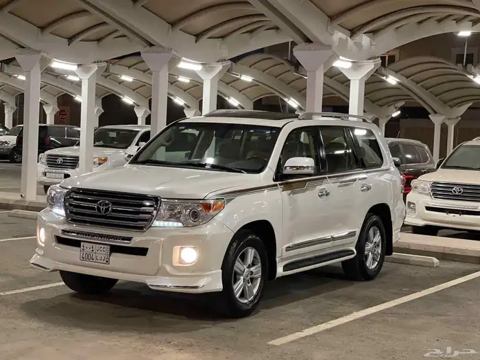 تويوتا لاند كروزر 2014 فل 2