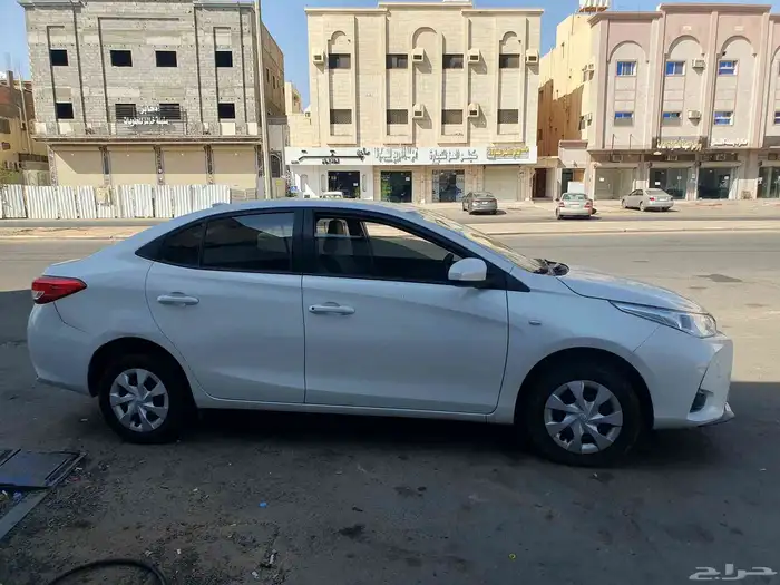 تويوتا ياريس موديل 2022 2
