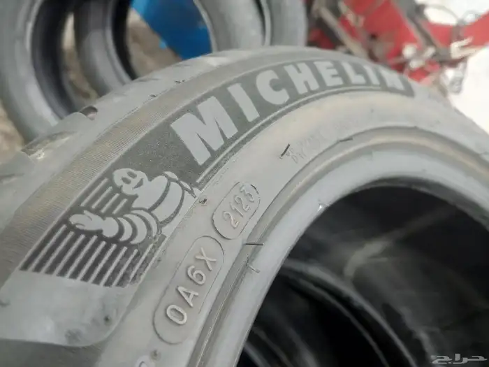 245 45 18 طقم كفرات مشلان 1