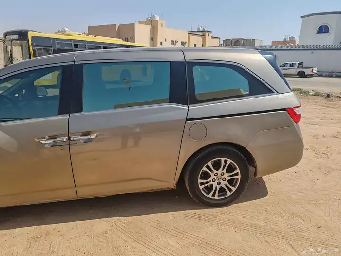 هوندا اوديسي موديل 2011 9