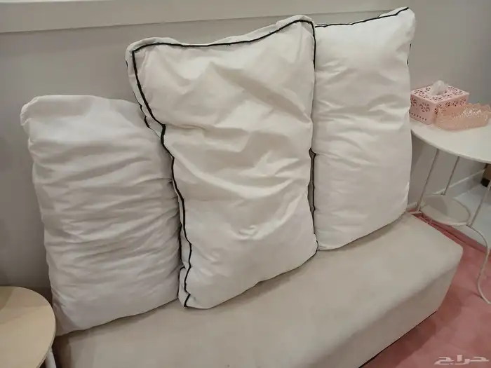 3 مخدات   50 ريال 1