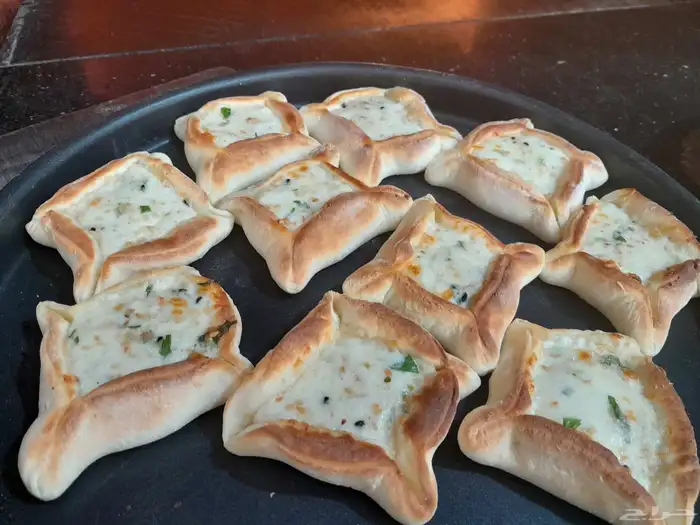 تدريب عمال على المعجنات الشاميه في الشرقيه 8