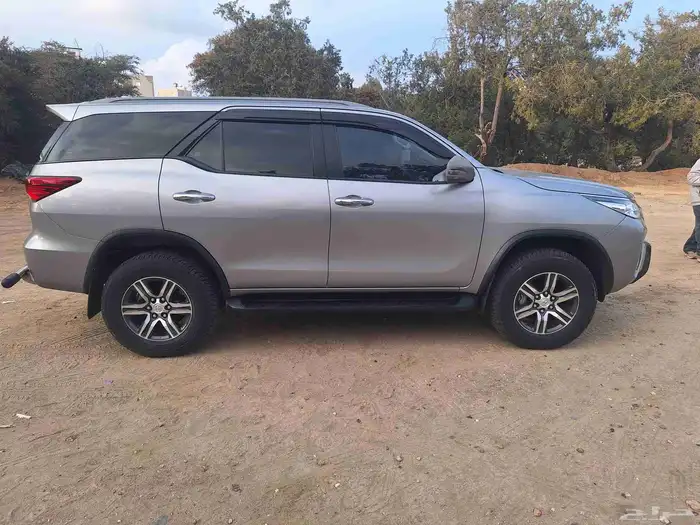 فورشنر 2019بدي وكاله VX1سته سلندر اتوماتيك ماشي18الف 1