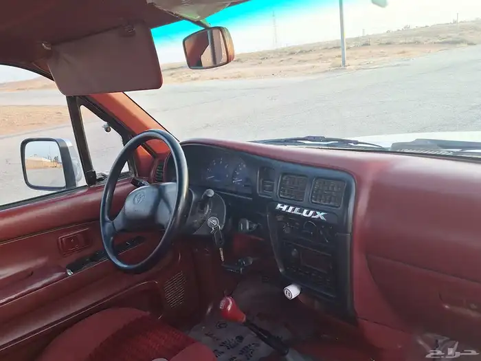 هايلوكس للبيع 3