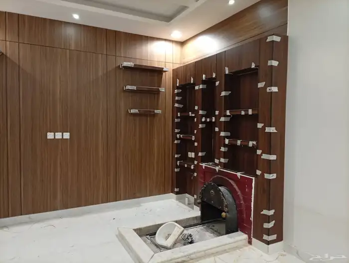 قبل وبعد. تركيب مشب شيبرد خشبي 4