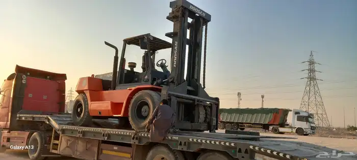 تجار معدات ثقيله 1