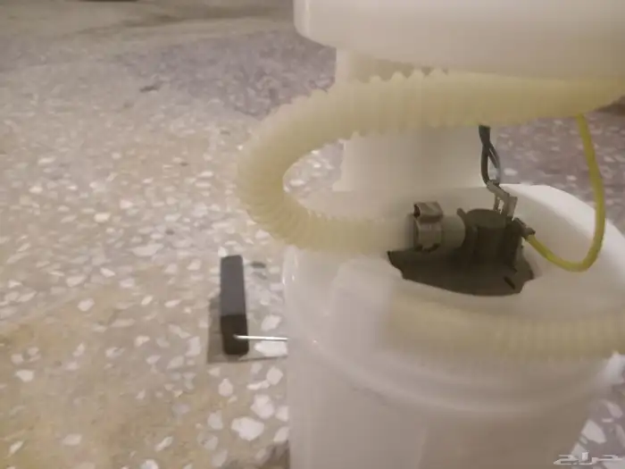 للبيع طرمبة بنزين اودي tt 2008 2