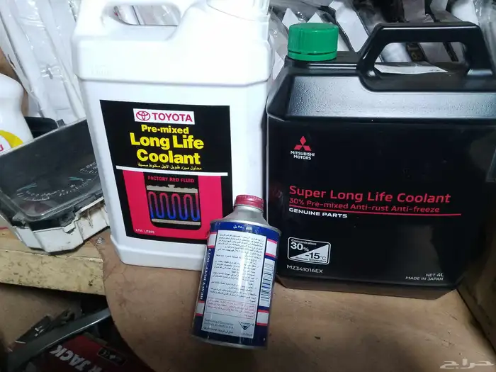 تنجيد وزينه وكهرباء وقطع غيار سيارات. 15