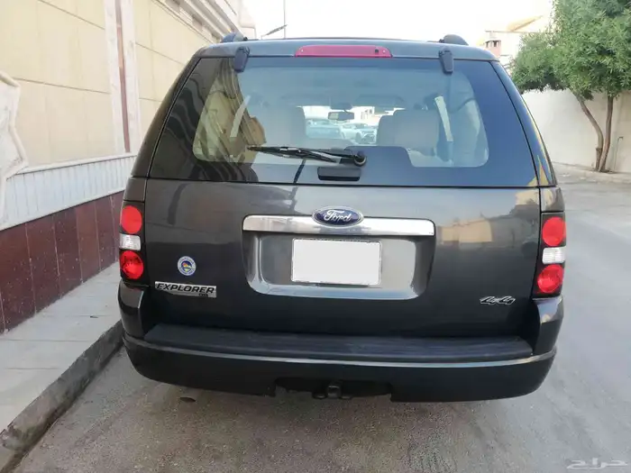 فورد اكسبلورر 2010 دبل ( مخزن) ممشى قليل 6