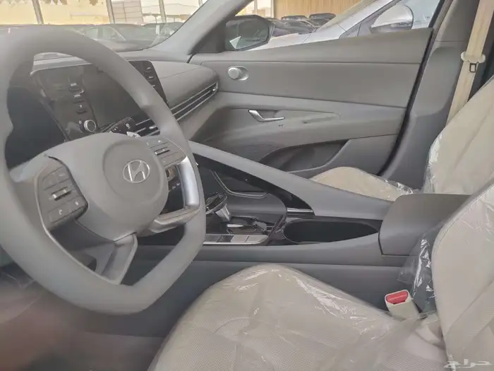 النترا 2025 سمارت blus 8