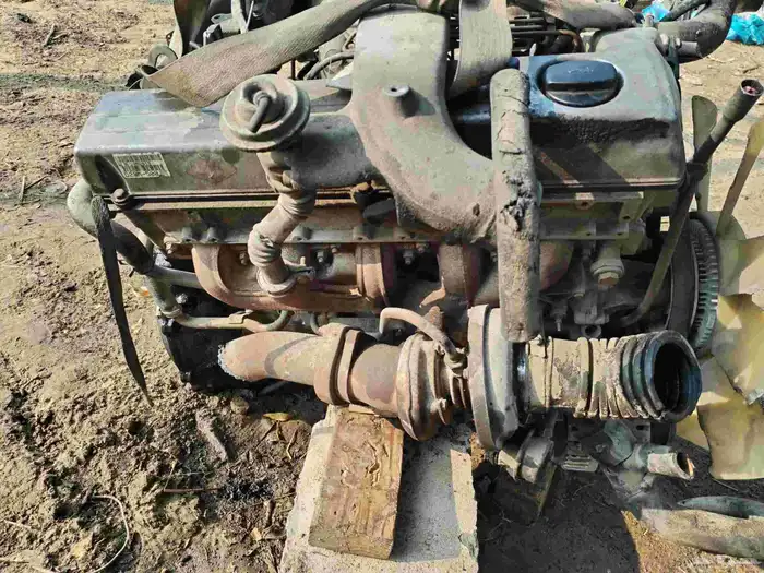 مكينه مرسيدس ديزل 2