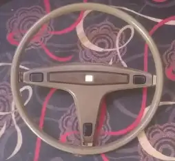 للبيع دركسيون كرسيدا من77 الين 80 0