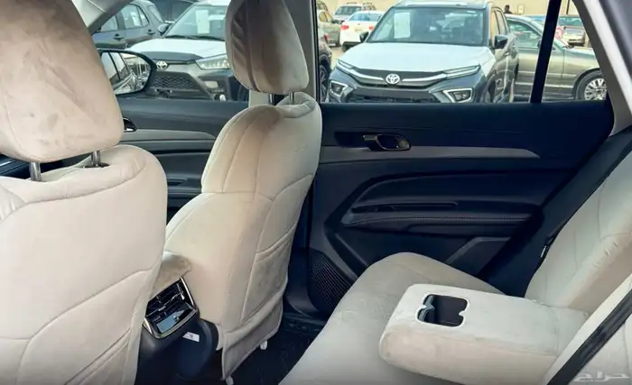 فورد تيرتورى موديل 2025 امبيانتى مستخدم نضيف 5