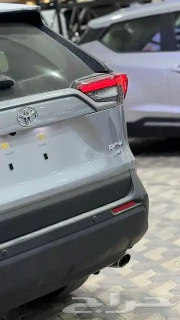 تويوتا راف فور XLE بنزين 2025 20