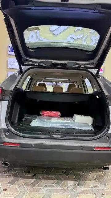 تويوتا راف فور XLE بنزين 2025 22