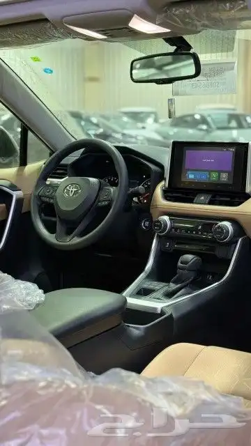 تويوتا راف فور XLE بنزين 2025 6