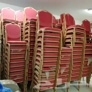 كراسي مناسبات واغراض مسرح كامله للبيع 0