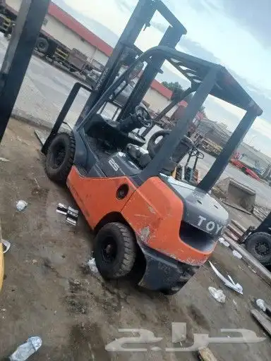 رافعات شوكيه للايجار كرينات ونش سيزر لفت 4