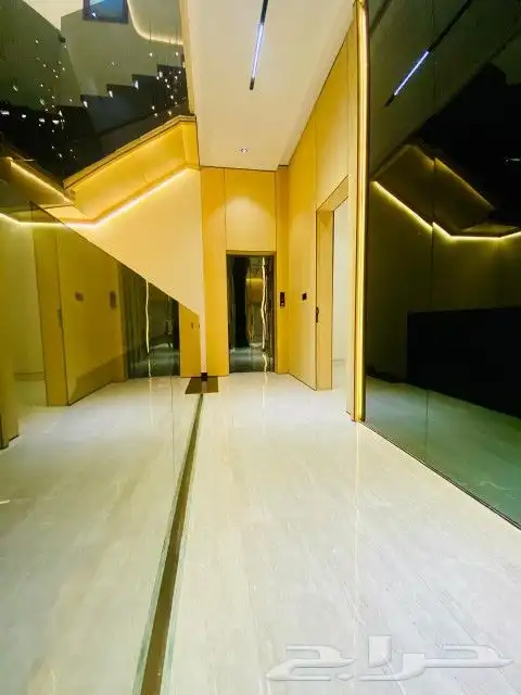 فيلا فاخره بحي المهدية 18